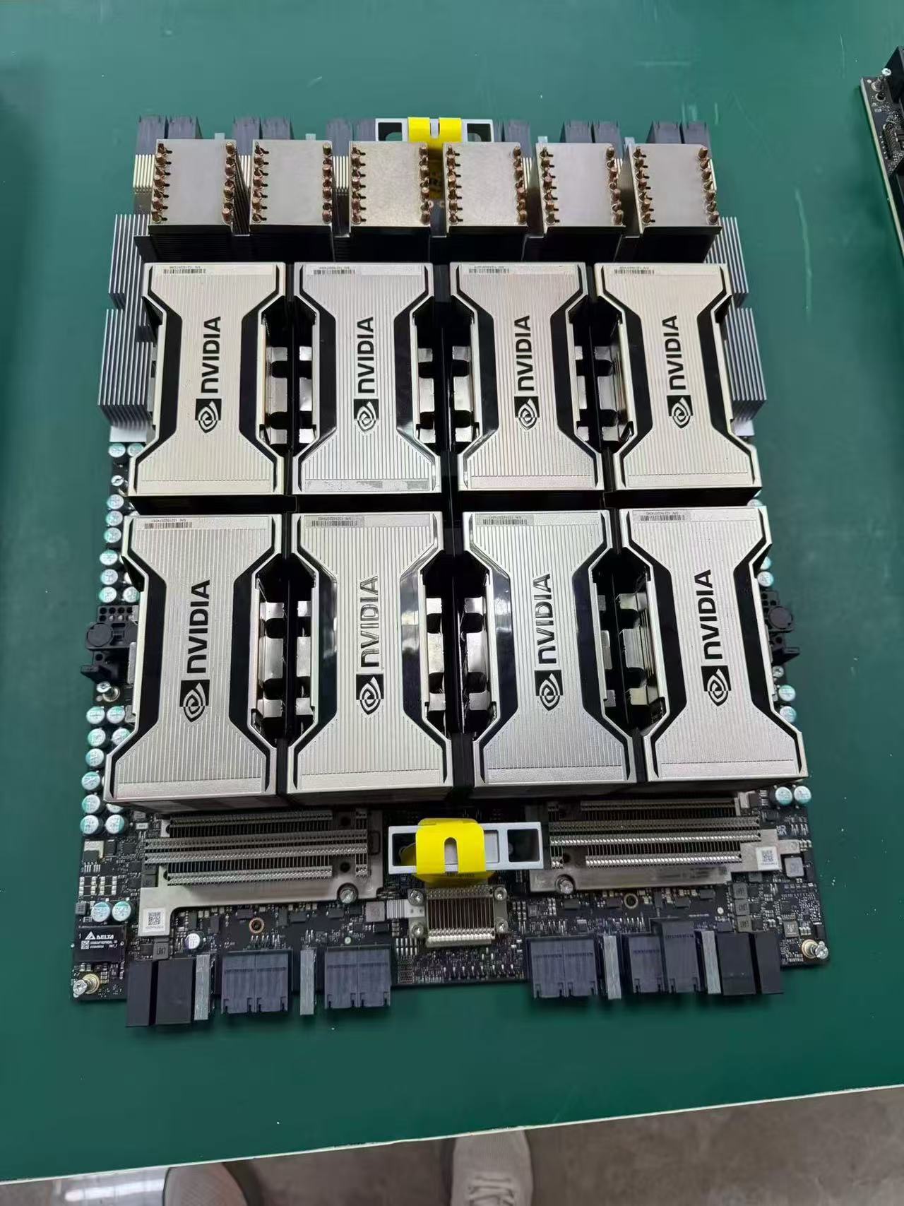 NVLINK GPU服务器-产品图片-算力之光