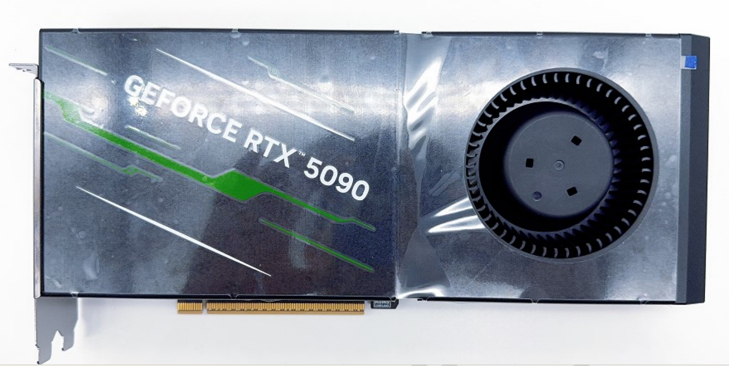 5090  32G 公版涡轮计算卡